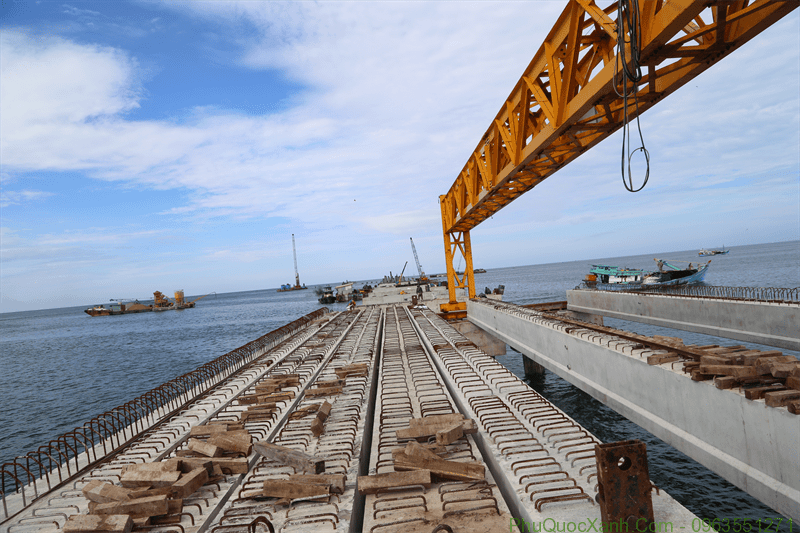 Cầu cảng quốc tế Phú Quốc